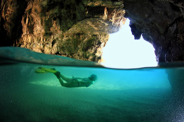 Llop Marí Cave