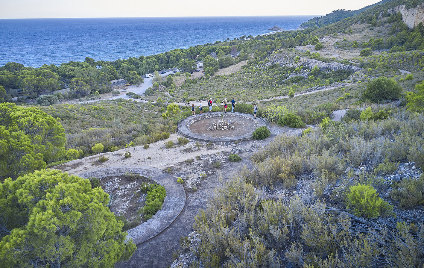 Invisible fortress