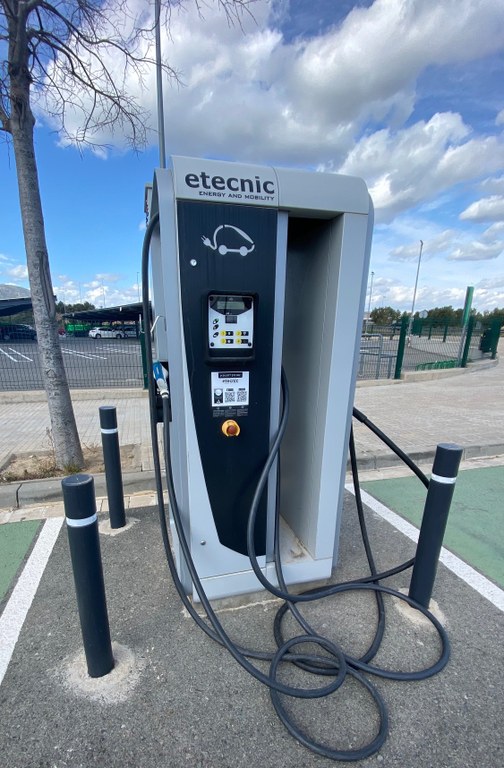 Punto de recarga de vehículos eléctricos