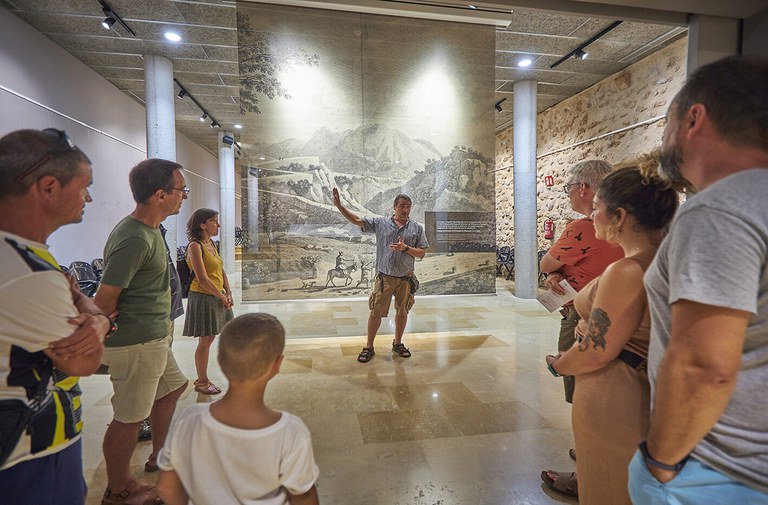 Visita del hospital gótico del coll de Balaguer