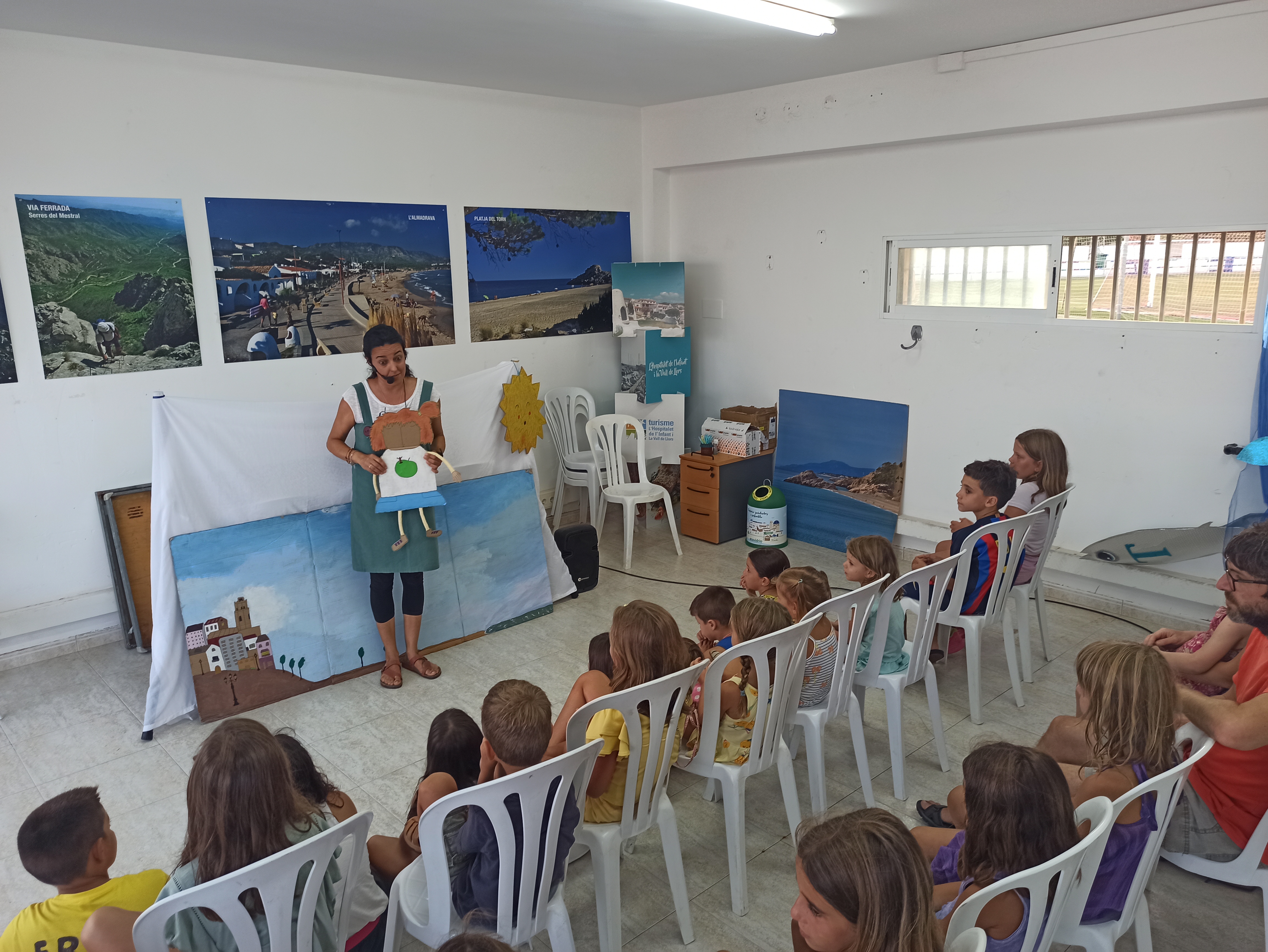 Raconter des histoires sur les plastiques dans la classe environnementale de l'année dernière
